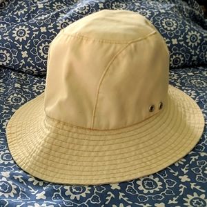 Khaki women's bucket hat